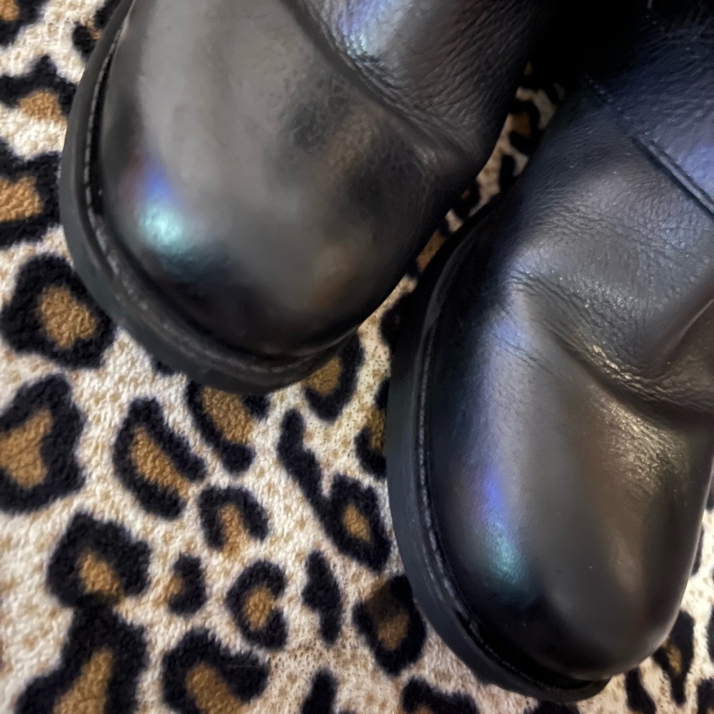 Nine West Vintage America collection,Black, Leather, zipper & buckles
